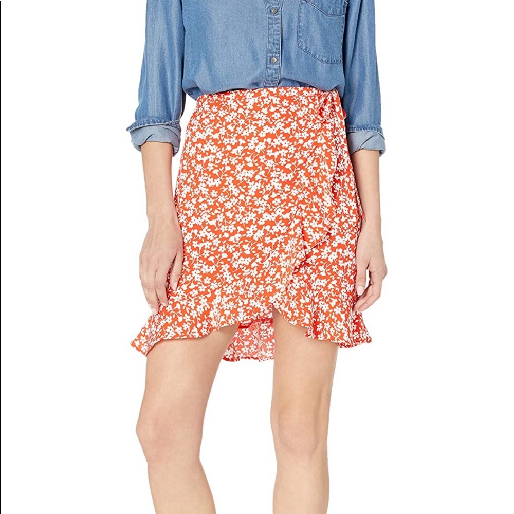 J. CREW Mercantile Floral Ruffle Skirt
